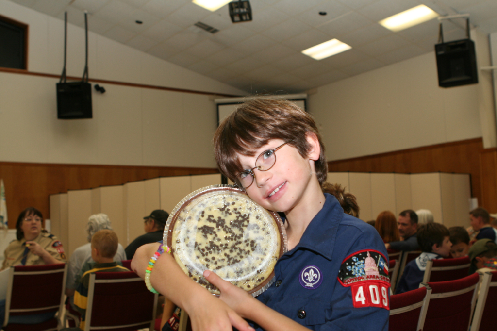 2010-Pack409-Blue-n-Gold - 125.jpg